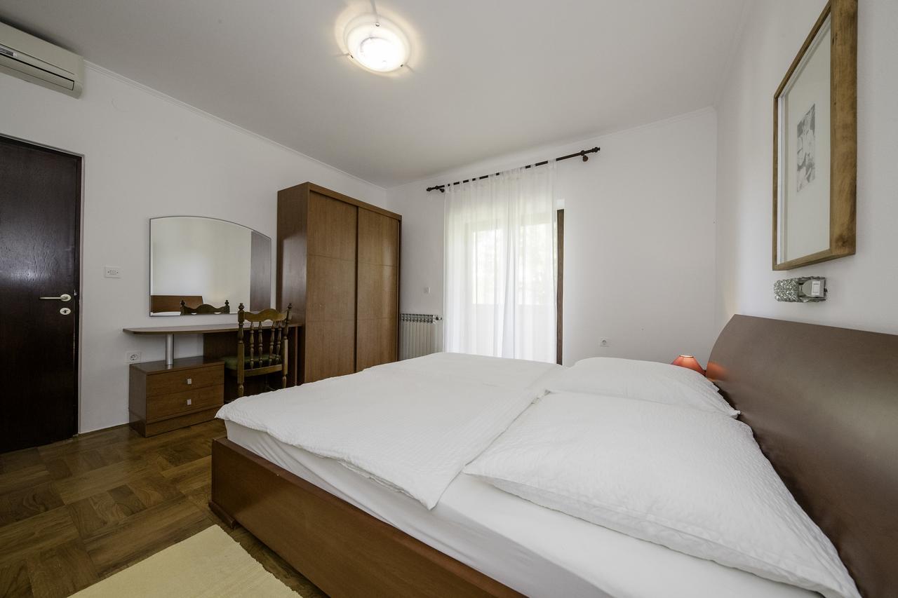 Apartments Dedic Супетарська Драґа Екстер'єр фото