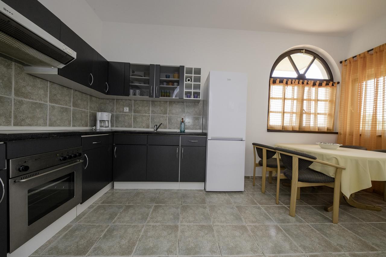 Apartments Dedic Супетарська Драґа Екстер'єр фото