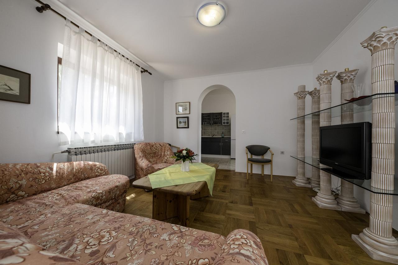 Apartments Dedic Супетарська Драґа Екстер'єр фото