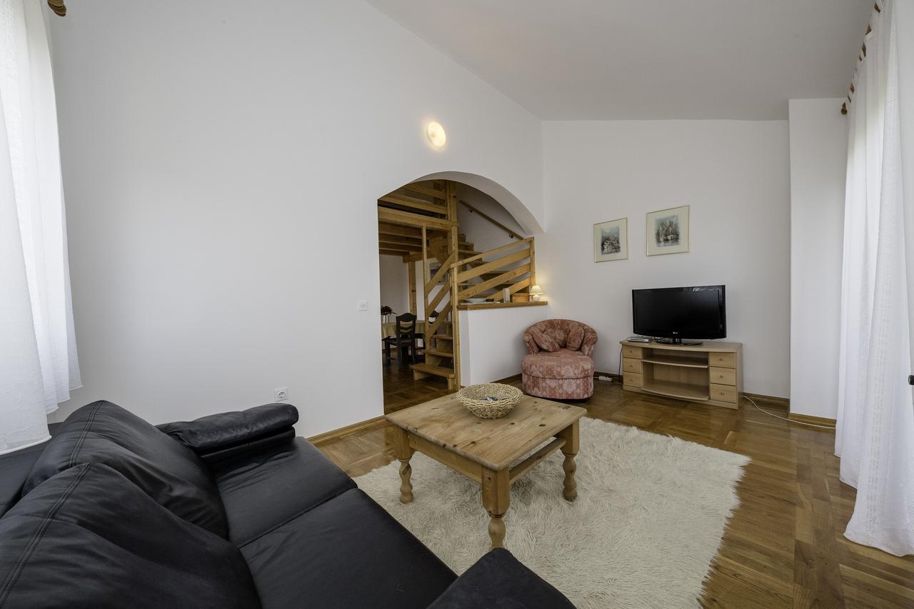 Apartments Dedic Супетарська Драґа Екстер'єр фото