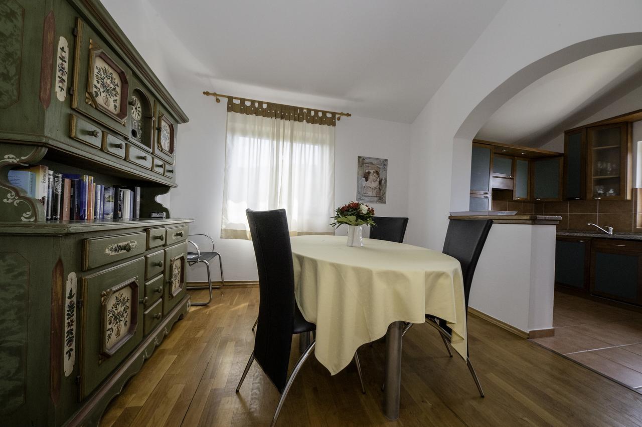 Apartments Dedic Супетарська Драґа Екстер'єр фото